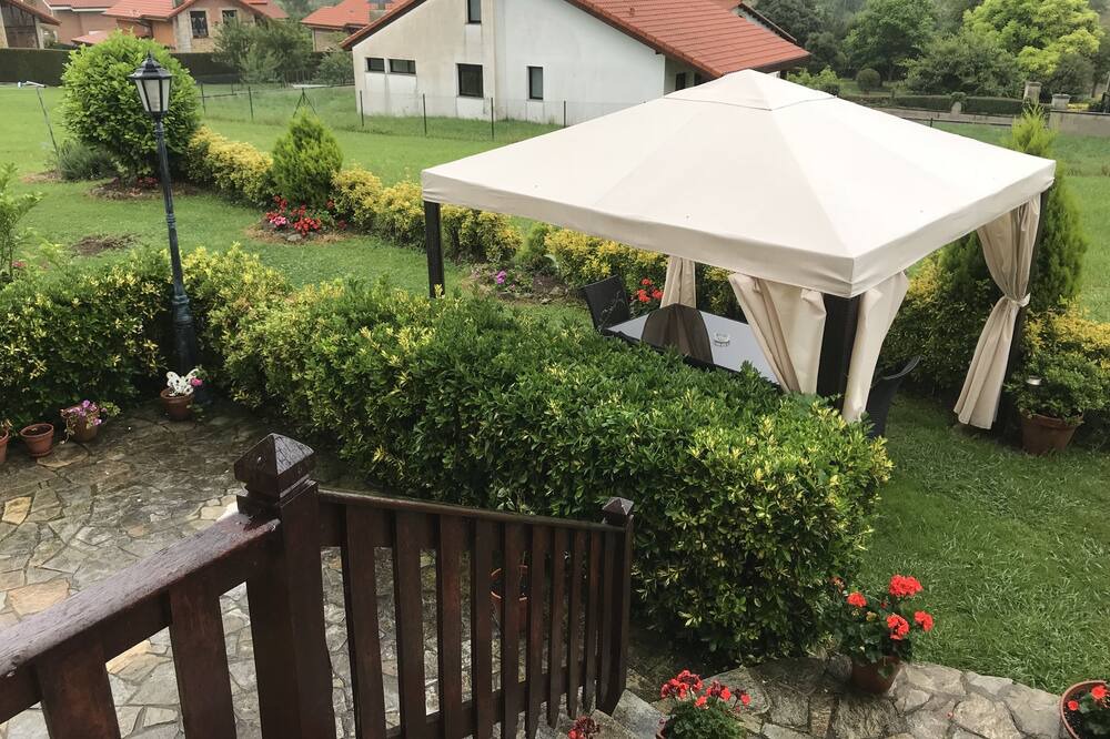 Photo of Outdoor in Guemes