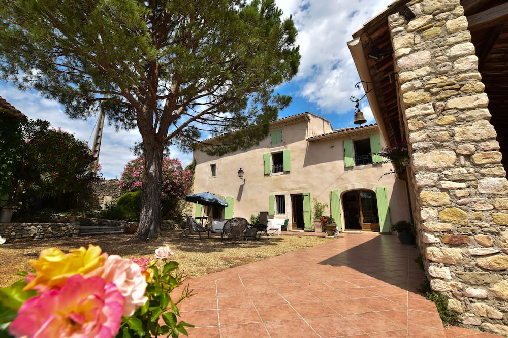 Photo of Outdoor in Saint-Marcel-d'Aredeche