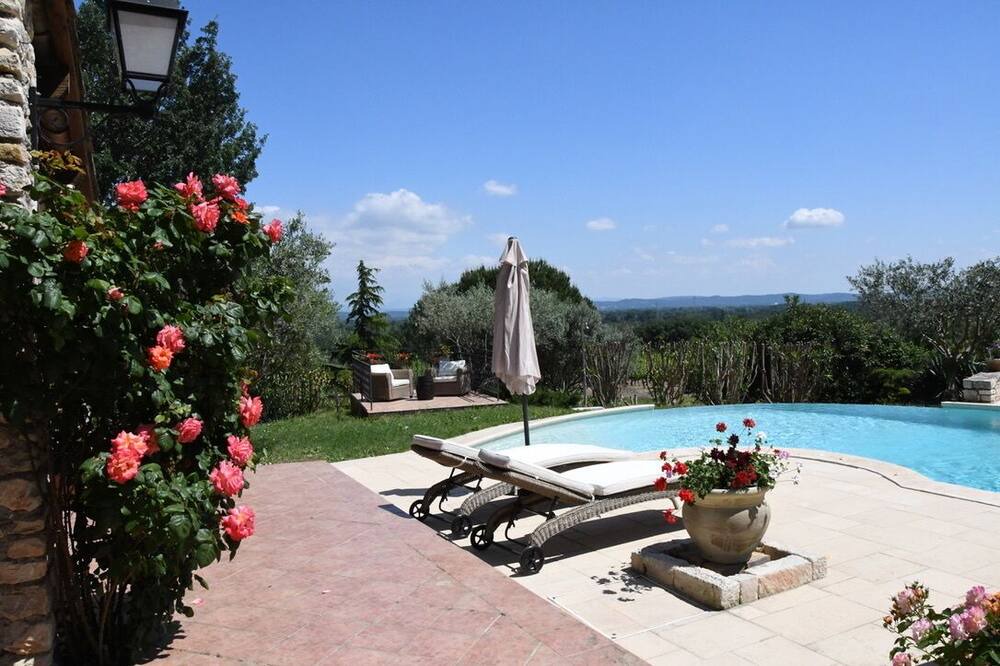 Photo of Outdoor in Saint-Marcel-d'Aredeche