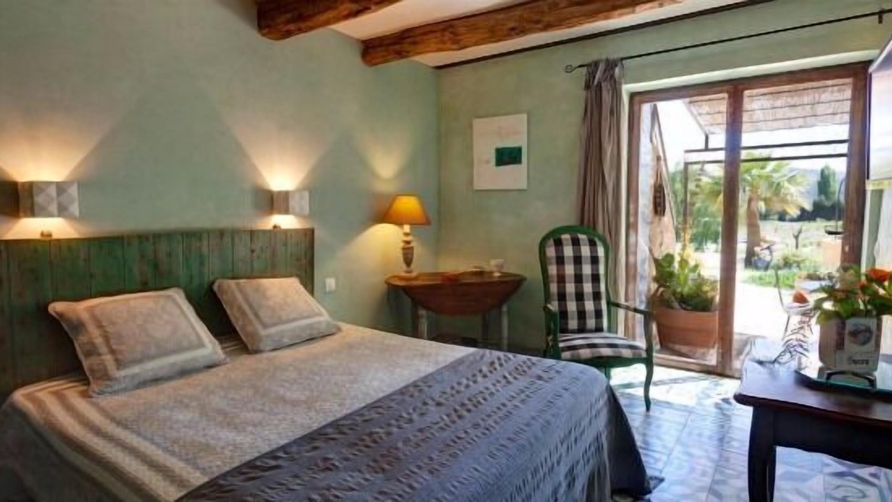 Photo of Bedroom in Saint-Cyr-sur-Mer