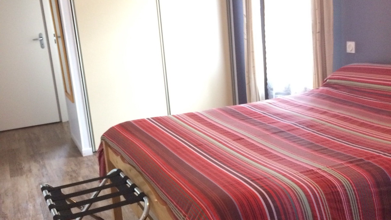 Photo of Bedroom in Campan