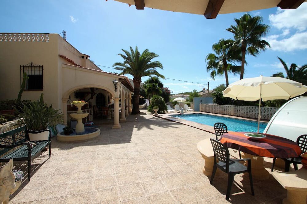 Photo of Outdoor in Arnella
