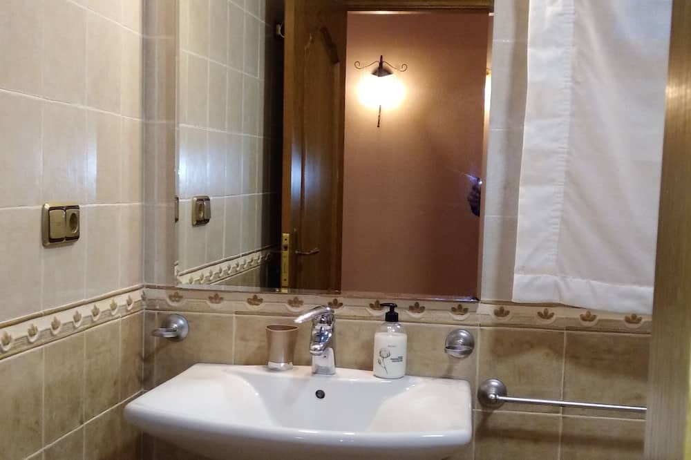 Photo of Bathroom in Elche