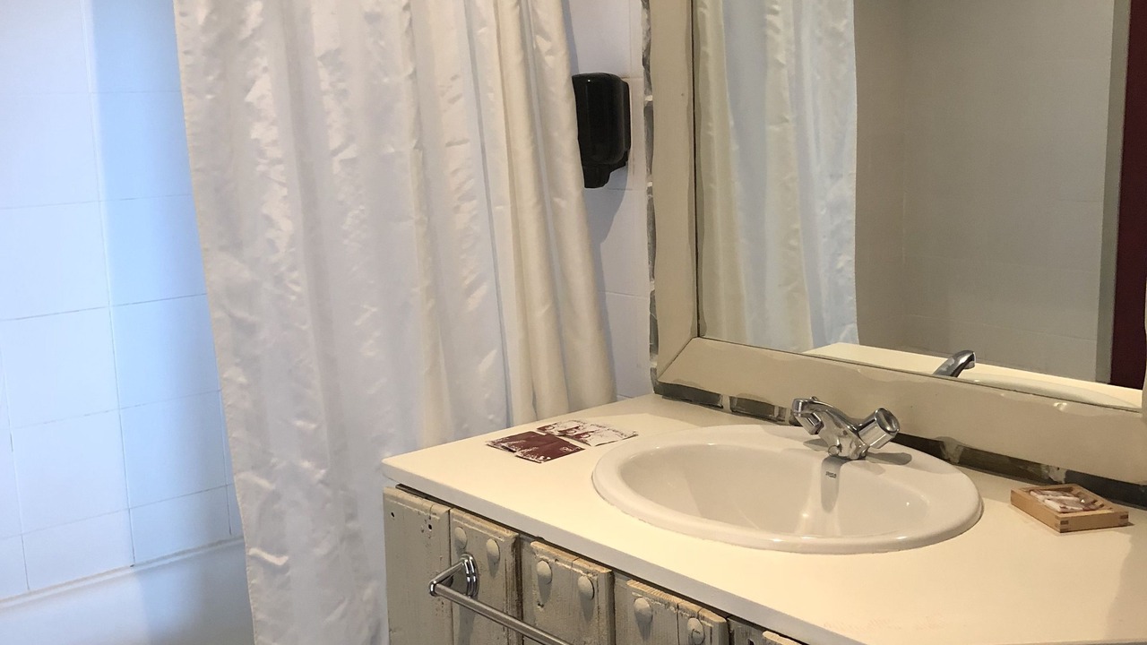 Photo of Bathroom in San Miguel del Robledo