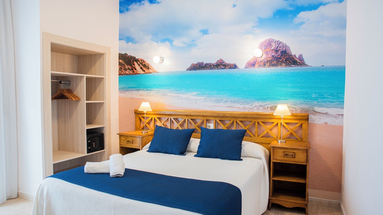 Photo of Bedroom in Es Canar