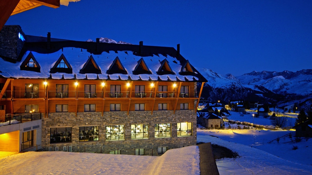 Photo of Buildings in Formigal