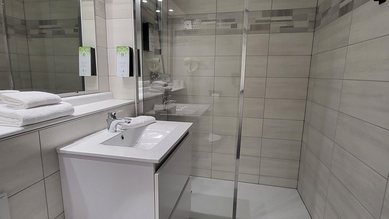 Photo of Bathroom in Chatillon-en-Michaille