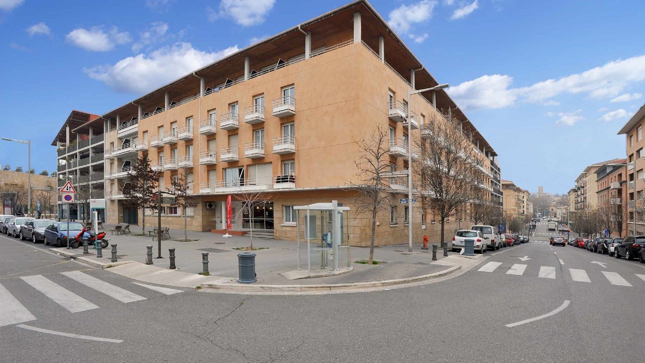 Photo of Outdoor in Couronne Urbaine