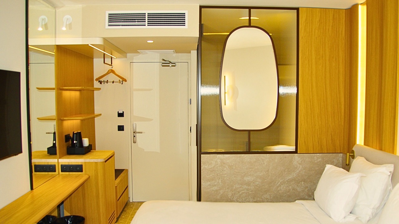 Photo of Bedroom in Montfavet