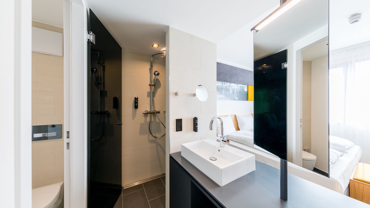 Photo of Bathroom in Ruesselsheim
