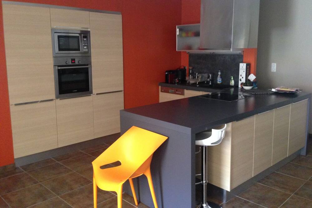 Photo of Kitchen in Quartier Administrations