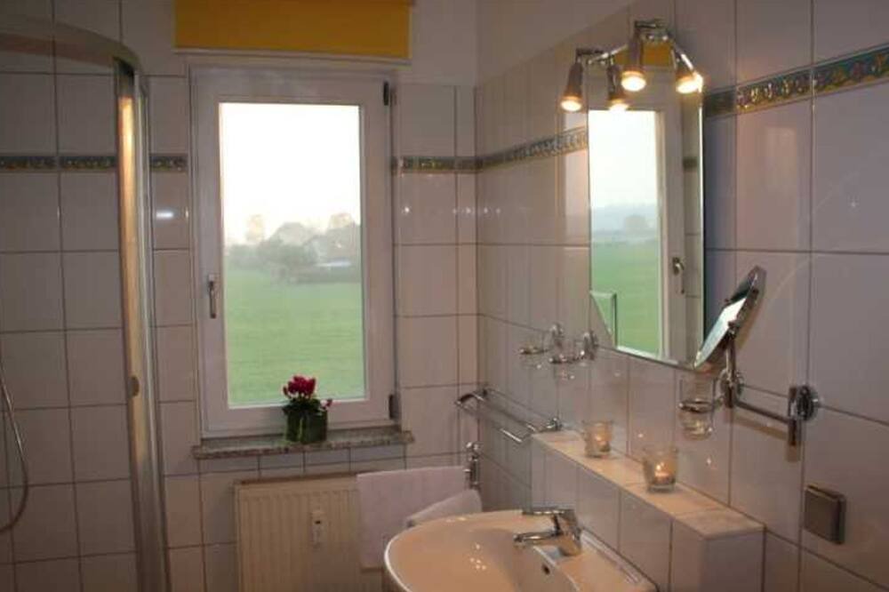 Photo of Bathroom in Koelpinsee