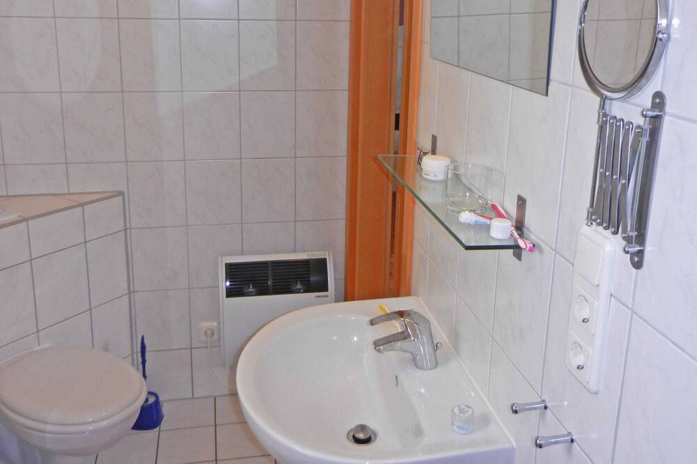 Photo of Bathroom in Kroeslin