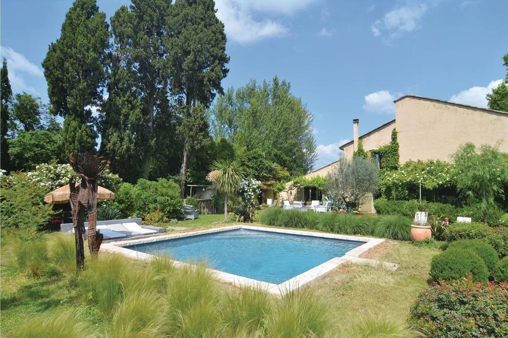Photo of Outdoor in Cabannes