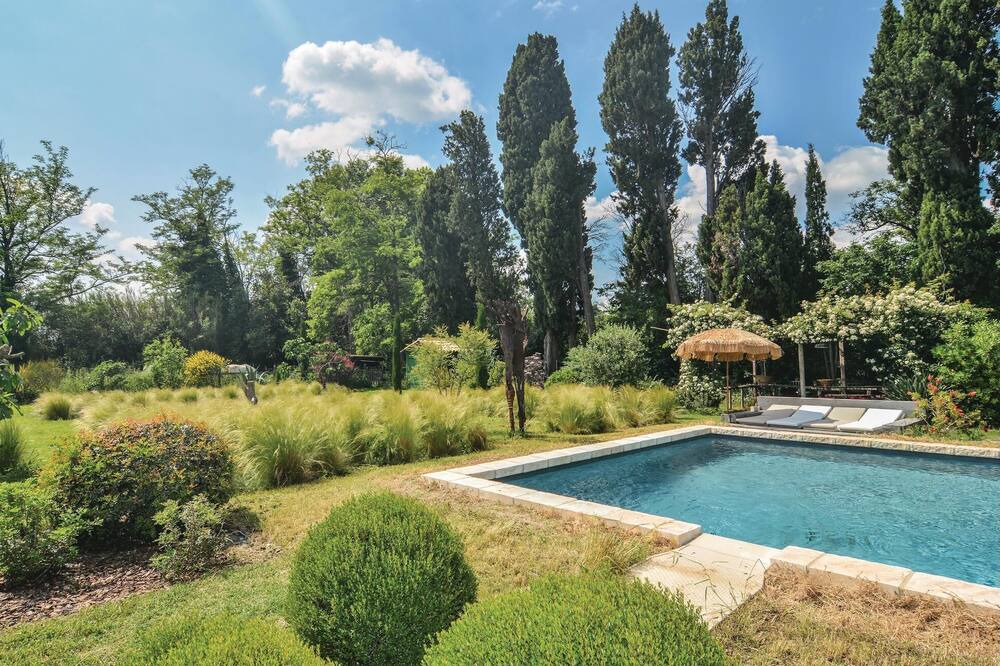 Photo of Outdoor in Cabannes