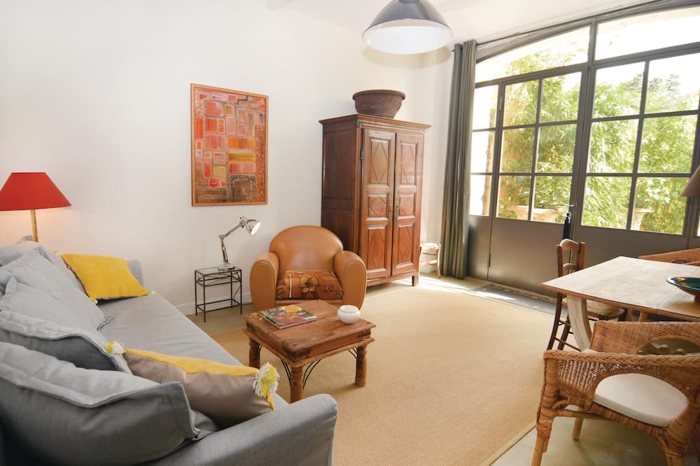 Photo of Bedroom in Cabannes