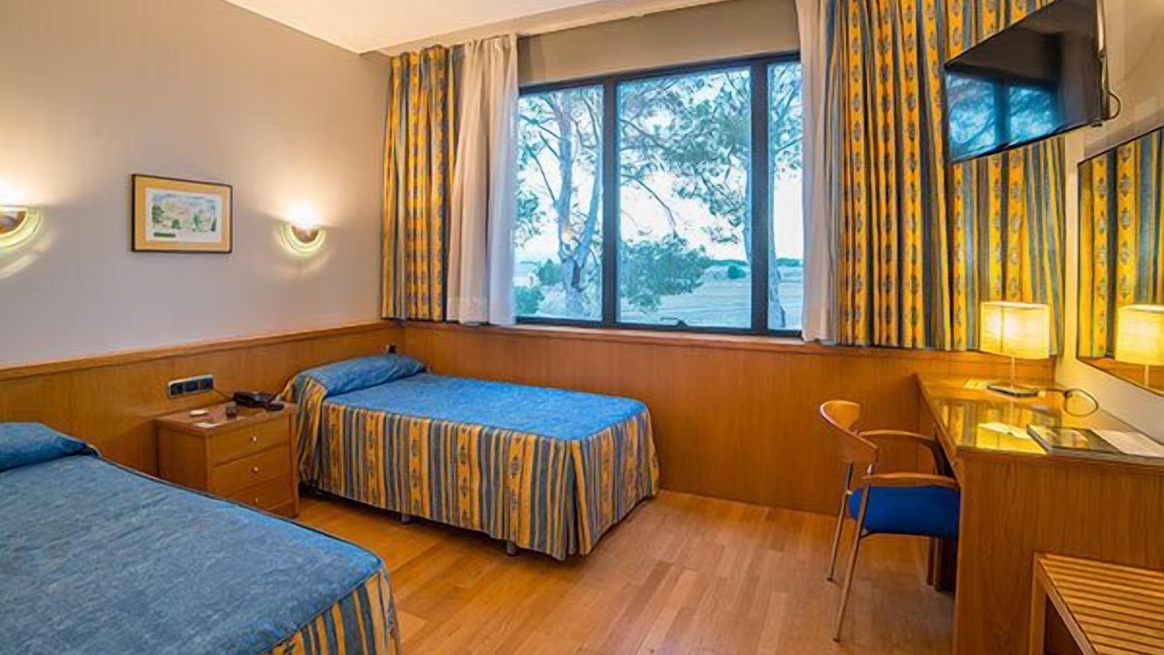 Photo of Bedroom in Almansa