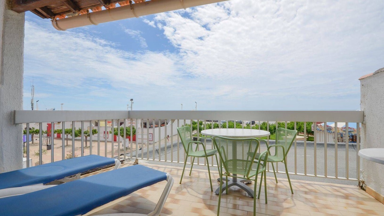 Photo of Patio Balcony in Saintes-Maries-de-la-Mer