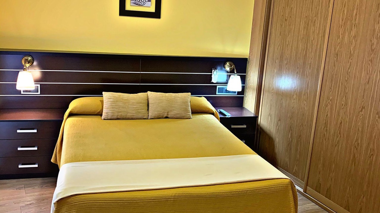 Photo of Bedroom in Avila