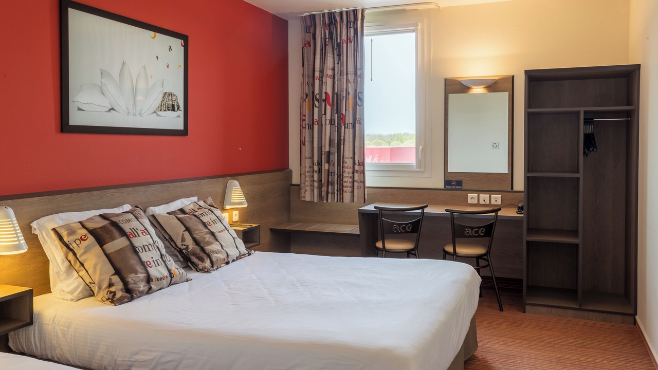 Photo of Bedroom in Ville-la-Grand