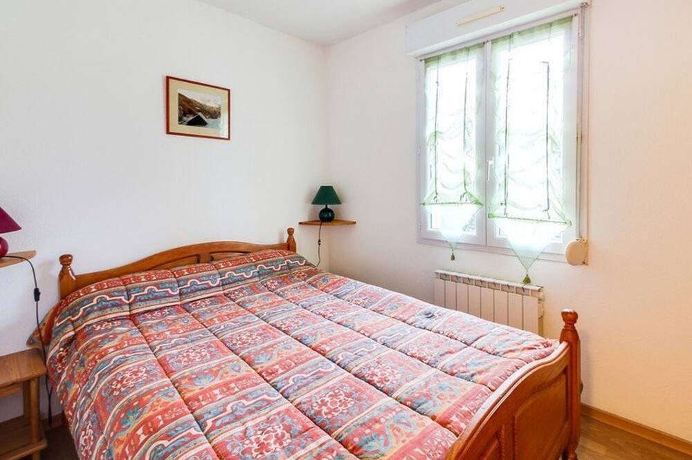 Photo of Bedroom in Esquieze-Sere