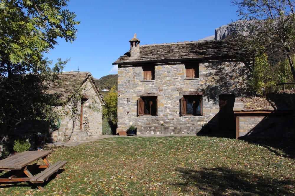 Photo of Outdoor in Bestue