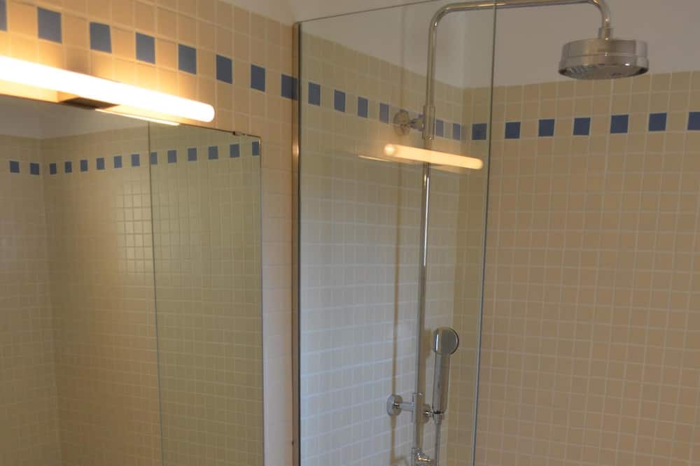 Photo of Bathroom in Alcanada