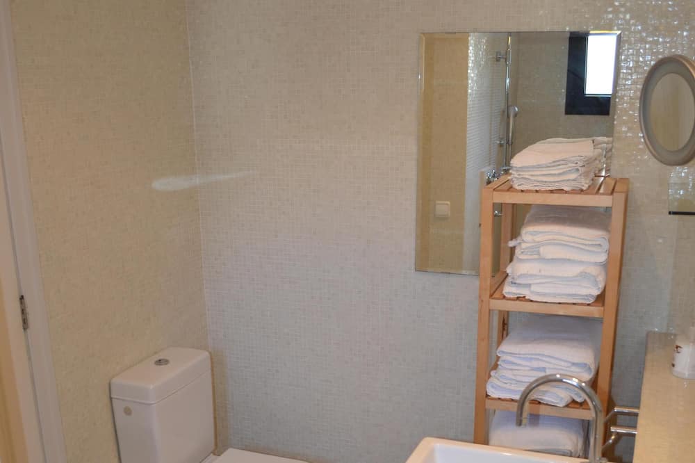 Photo of Bathroom in Alcanada