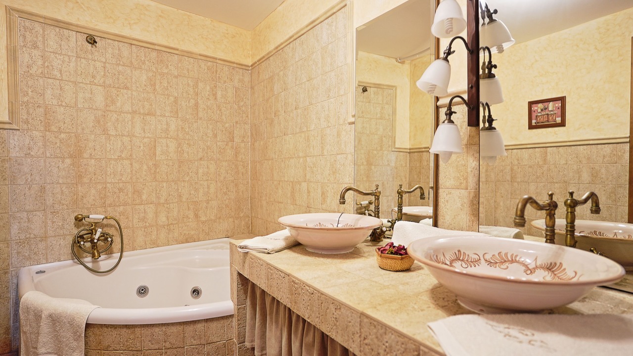 Photo of Bathroom in Alange