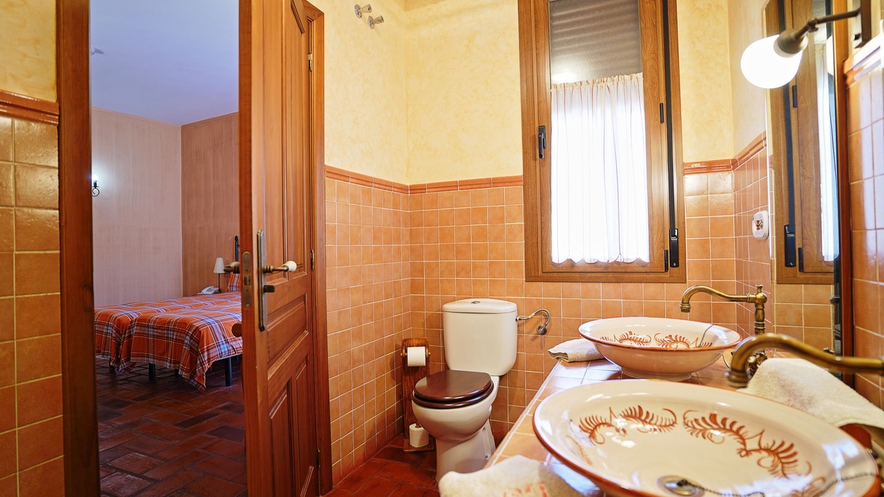Photo of Bathroom in Alange