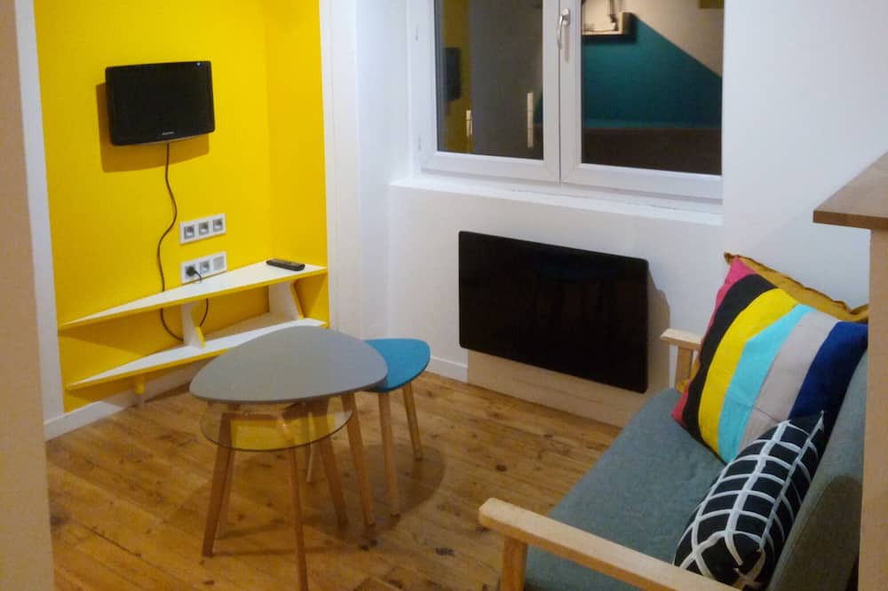 Photo of Livingroom in Jacquard - Prefecture