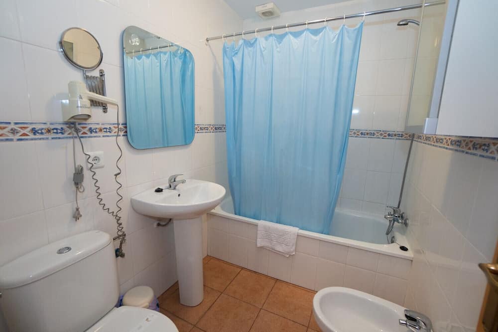 Photo of Bathroom in Urbanizacion Ladera del Mar