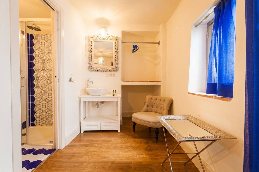 Photo of Bathroom in Frigiliana