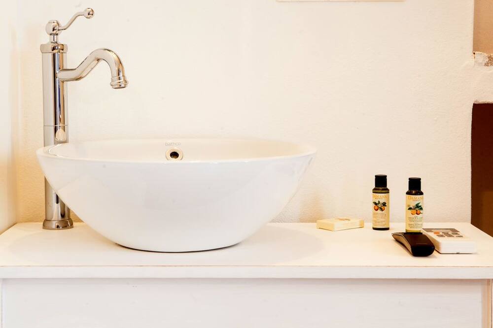 Photo of Bathroom in Frigiliana