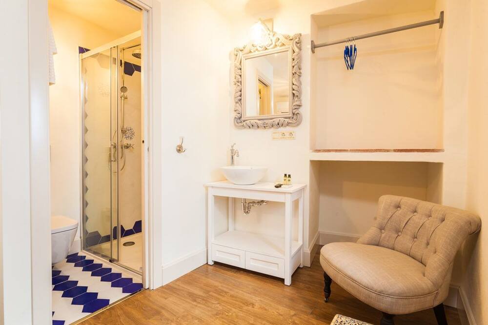 Photo of Bathroom in Frigiliana