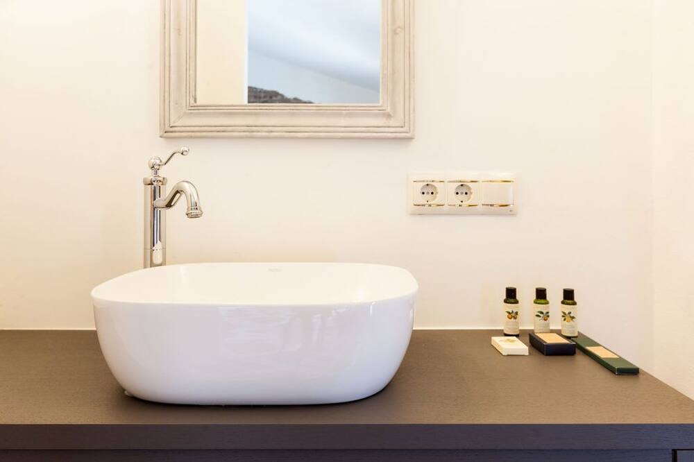 Photo of Bathroom in Frigiliana