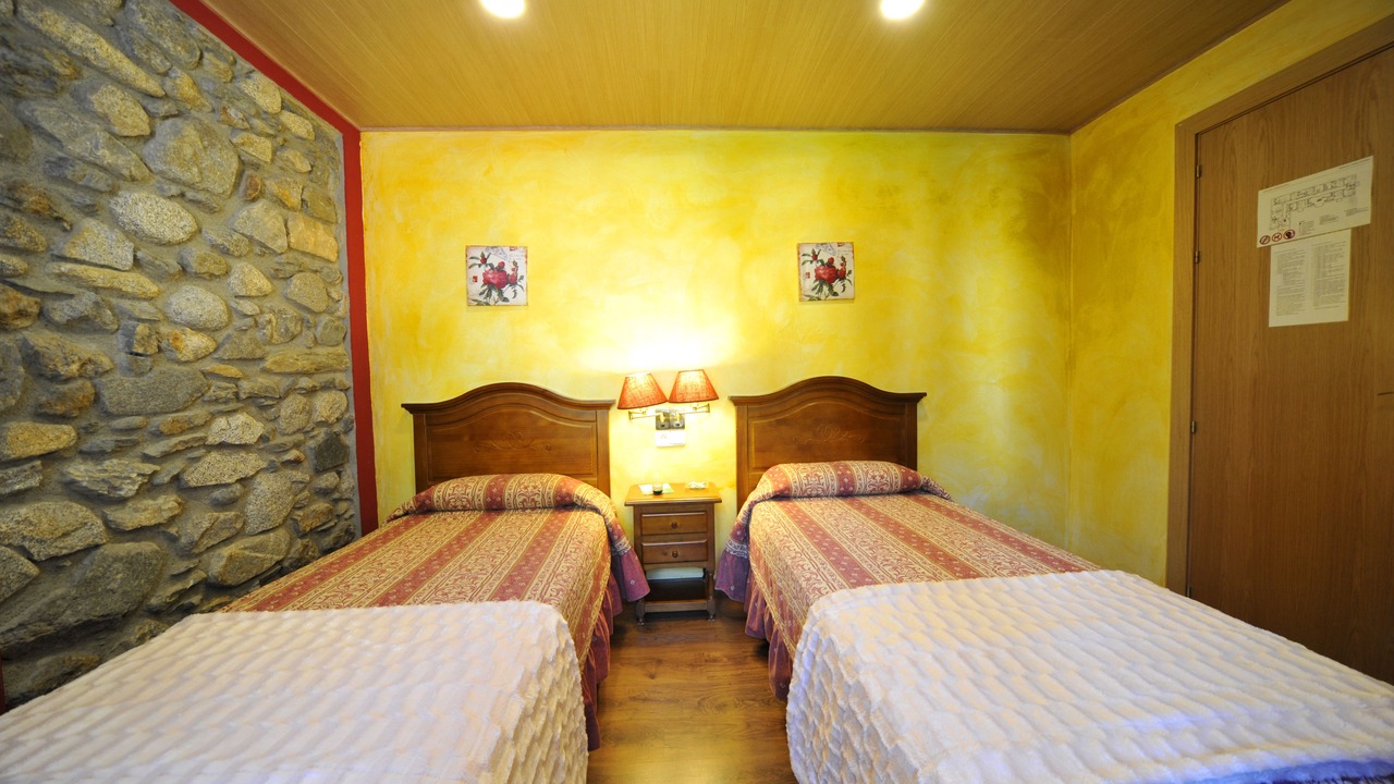 Photo of Bedroom in Esterri D'Aneu