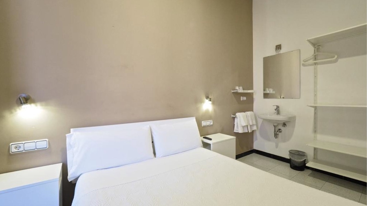 Photo of Bathroom in El Poble-sec