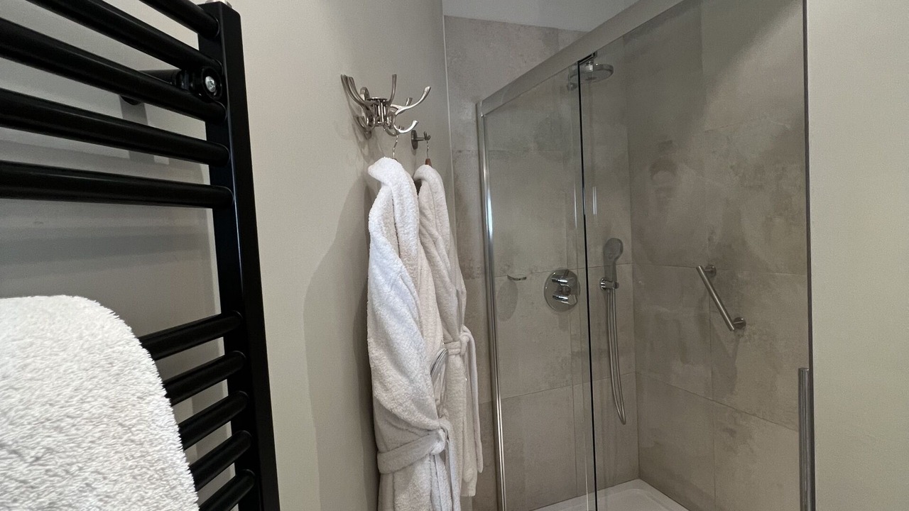 Photo of Bathroom in Avignon City Centre