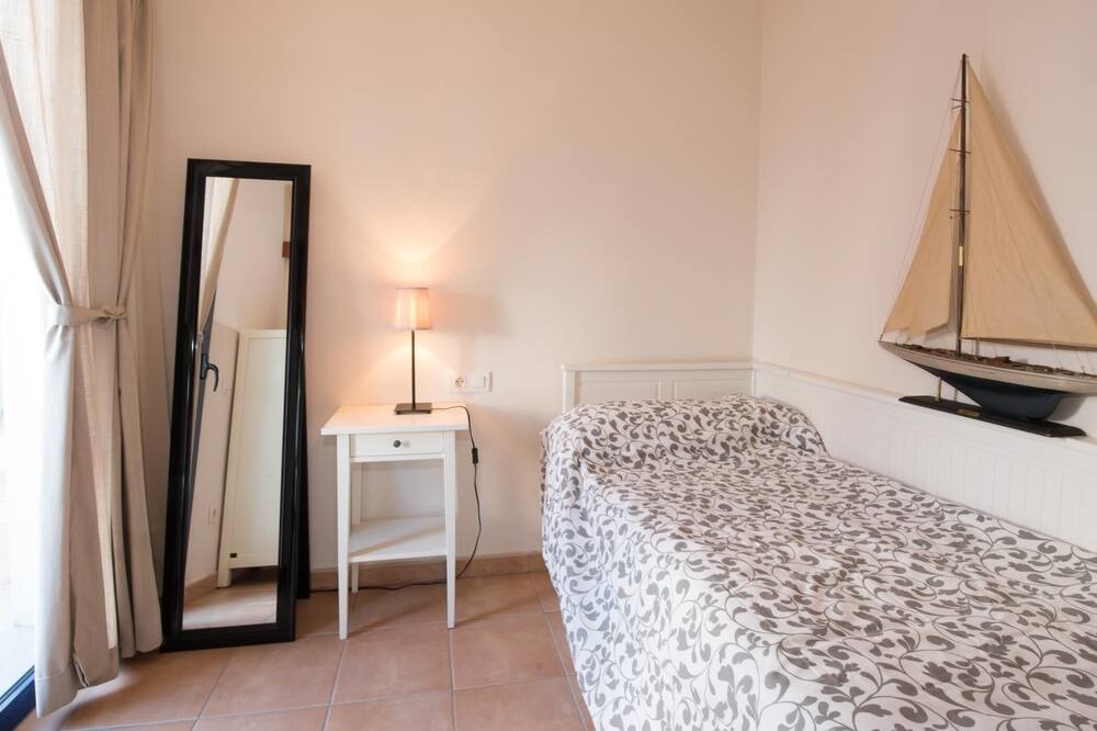 Photo of Bedroom in Llafranc