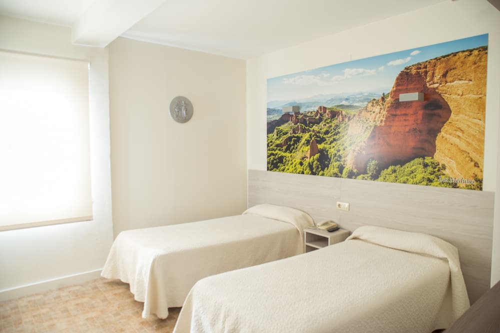 Photo of Bedroom in Duenas