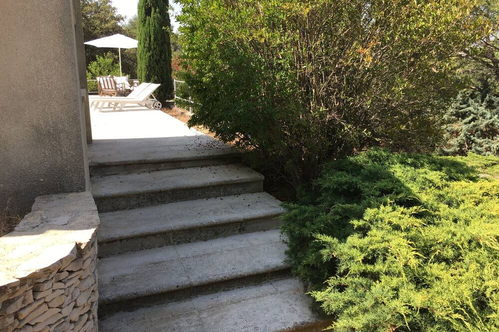 Photo of Outdoor in Cabrieres