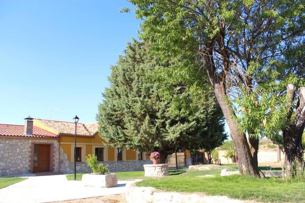 Photo of Outdoor in Revilla-Vallegera