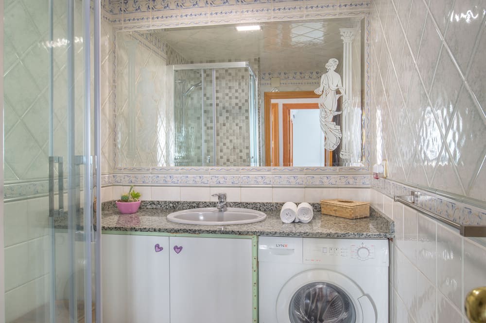 Photo of Bathroom in Sitio de Calahonda