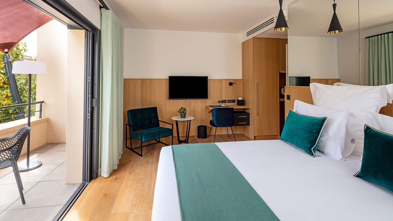 Photo of Bedroom in Vauvenargues