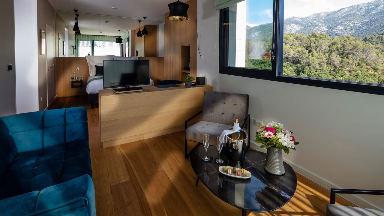 Photo of Bedroom in Vauvenargues