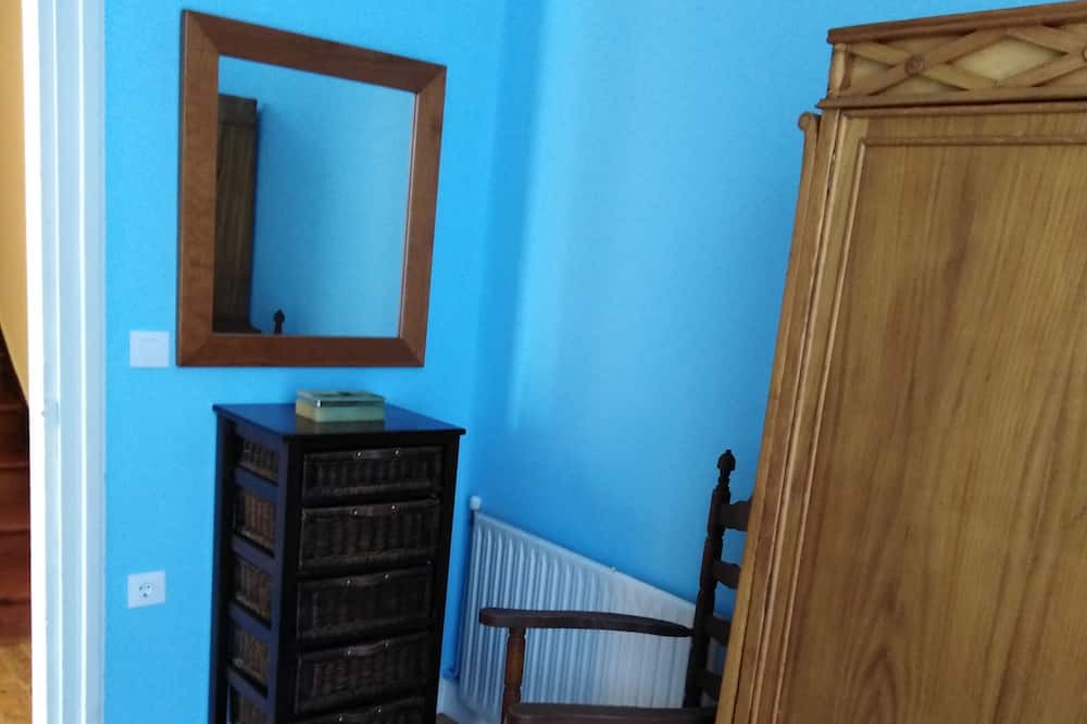 Photo of Bedroom in Ballota