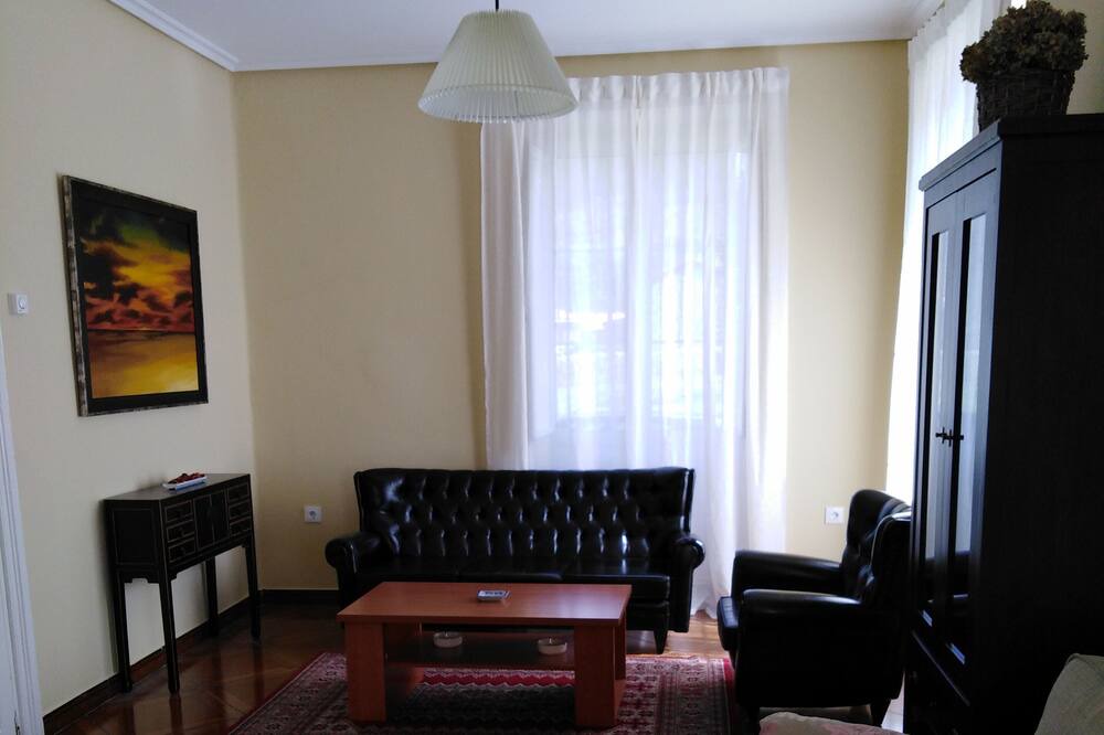 Photo of Livingroom in Ballota