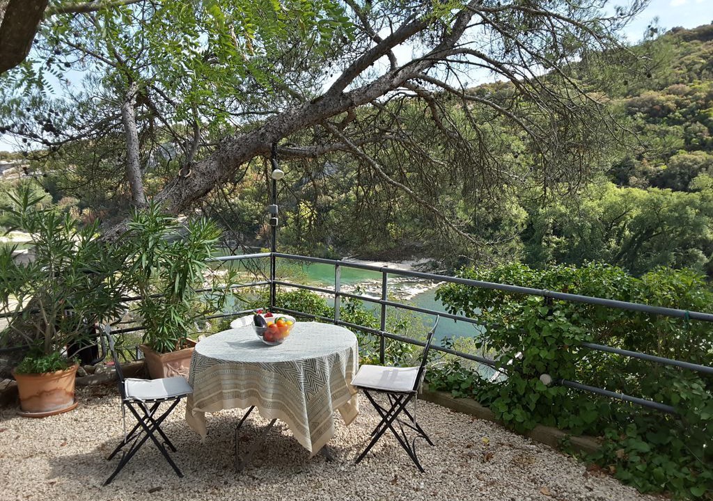 Photo of Outdoor in Collias
