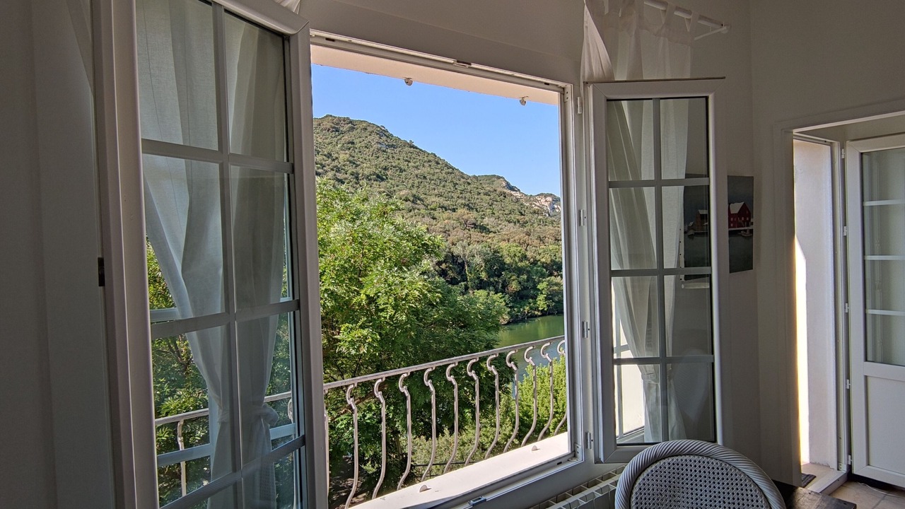 Photo of Patio Balcony in Collias